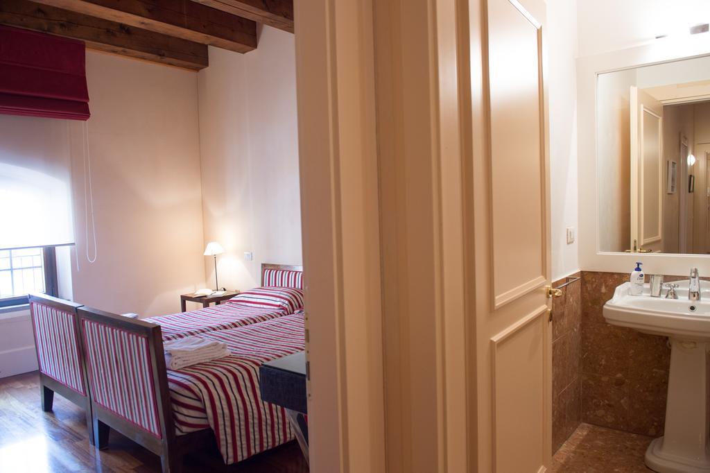 Residenza Giudecca Molino Stucky Apartment Венеция Стая снимка